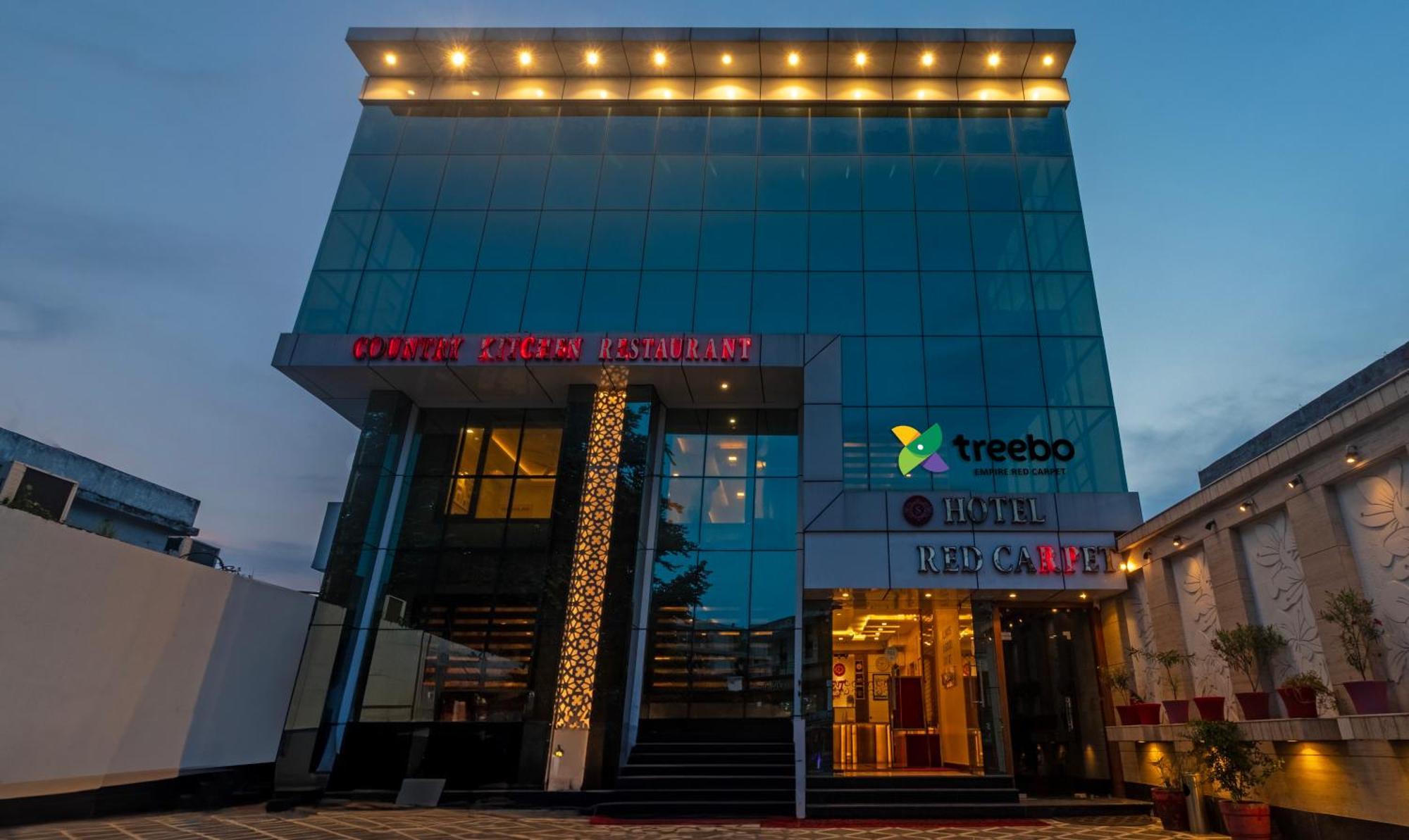 Treebo Empire Red Carpet Hotel Agra  Exterior photo